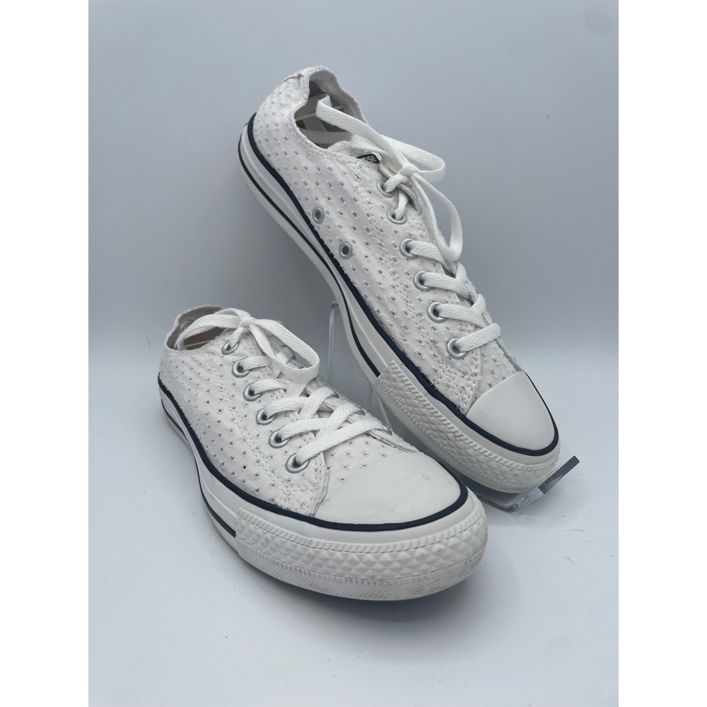 Converse Chuck Taylor All Star Eyelet Sneakers Womens 8 White Low Top 547211C